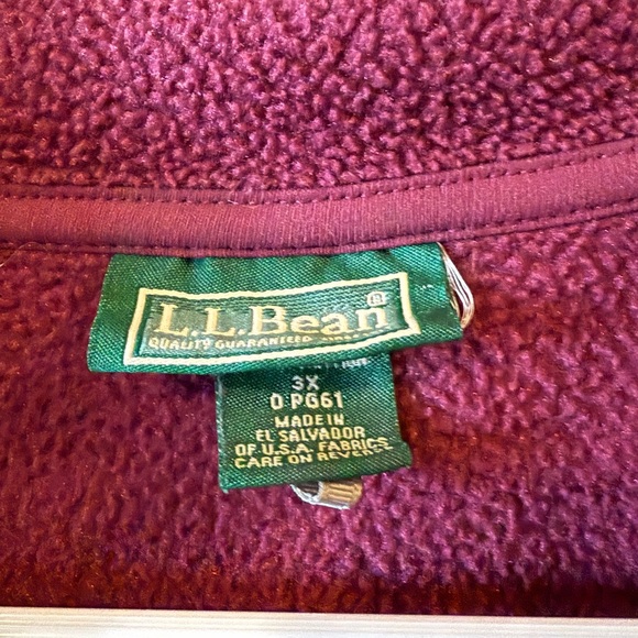 L.L. Bean Maroon Cinch Waist Fleece Jacket - Picture 3 of 4